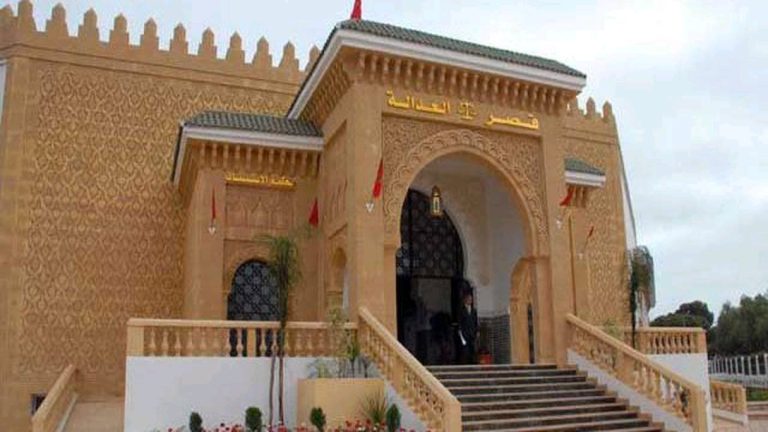 بيدوفيل شاطئ الجديدة يفضح المستور
