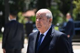 الرئيس الجزائري عبد المجيد تبون يلغي زيارته إلى تندوف.. ماذا وراء ذلك؟