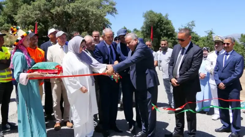 عامل إقليم شفشاون يُشرف على تدشين مشاريع اجتماعية وهيكلية في ذكرى عيد العرش
