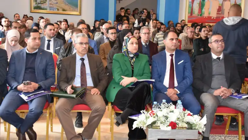 المضيق .. القافلة الجهوية للتعريف بنظام الدعم الخاص بالمقاولات الصغيرة جدا والصغرى والمتوسطة تحط الرحال بعمالة المضيق الفنيدق