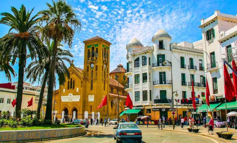 فعاليات النسخة الخامسة من الملتقى المتوسطي للفنون البصرية تحت شعار “الإبداع الفني في زمن الرقميات”