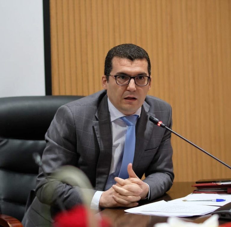 هل إلغاء السلطة التقديرية للقاضي الجنائي يحقق العدالة أم يهدمها ؟!